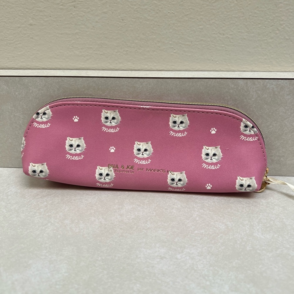 Paul & Joe Pink Kawaii Cat Pencil Make-up Case New - Picture 3 of 7